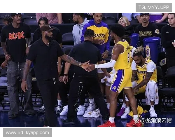 NBA总决赛西区半决赛 火箭决胜关键，nba总决赛半场休息多久